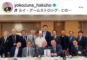 ８３歳・小泉純一郎元首相、最新姿に心配する声続出「転んだ？目が…」「あざが気になります」…白鵬翔さんが公開