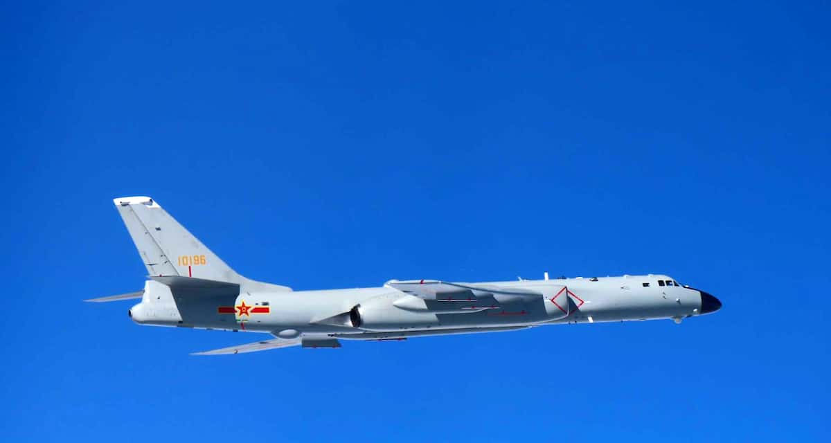 【国際】中国とロシアの爆撃機が東シナ海から四国沖の太平洋にかけ共同飛行