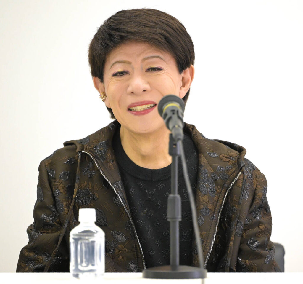 【音楽】美川憲一、復帰会見で回復アピール　パーキンソン病は「治らない病気」も「しぶとく歌います」