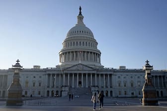 米下院、国防権限法案を可決　中国にらみ、台湾やウクライナへの支援継続　日本の反撃能力支援報告書も