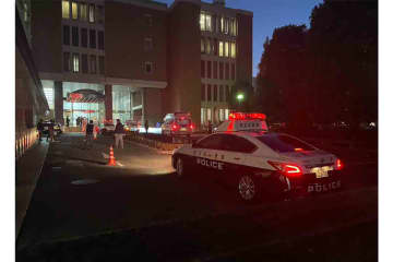 法廷に響く怒号と悲鳴　自動車盗難で判決を受けたベトナム国籍の男が暴走、緊迫の一部始終を目撃