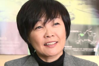 銃撃でも割れなかったブルーリボンバッジ「拉致被害者を救出するという夫の強い意志の表れ」安倍昭恵さん意見陳述詳報