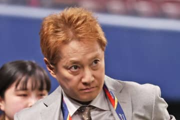 中居正広氏　騒動から１年…いまだ事務所「廃業」に至らぬワケ