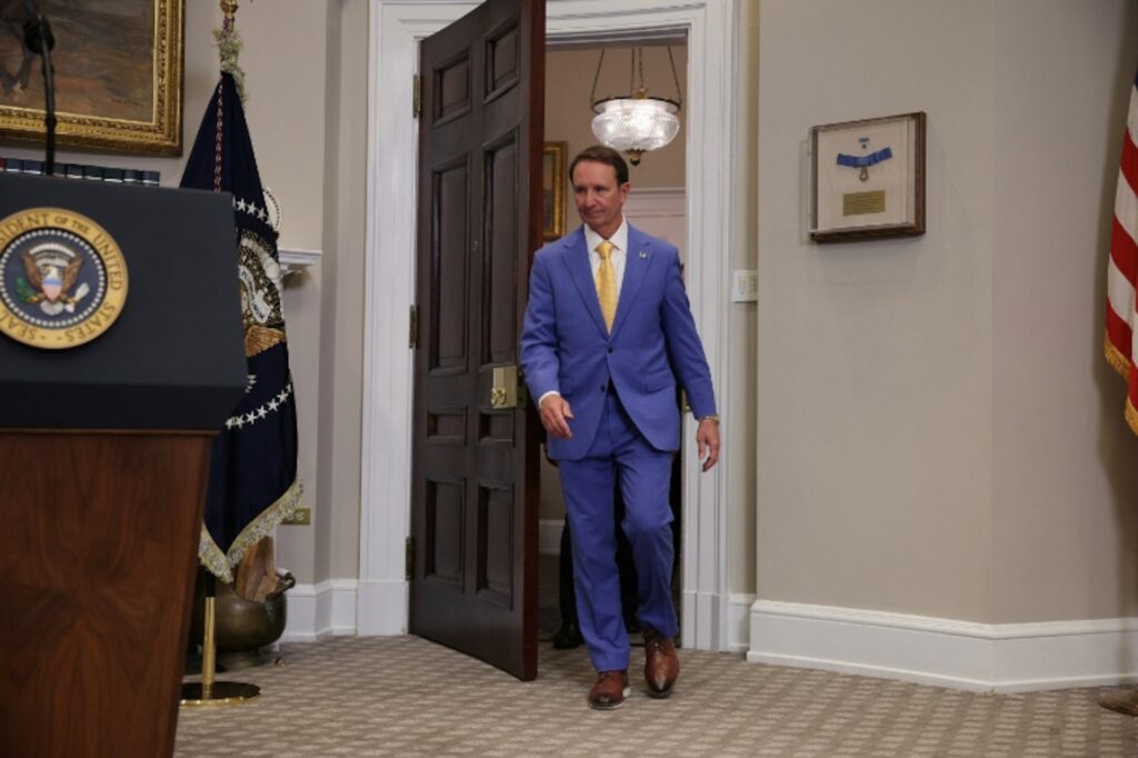 【国際】グリーンランド「手に入れる」と米大統領