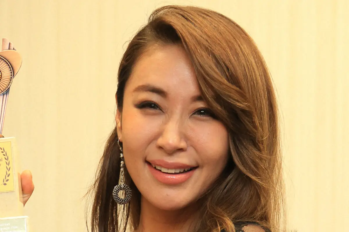 【芸能】鈴木紗理奈「日本のクリスマス間違った方向に行ってるんですけど！」  恋人と過ごす“風潮”にボヤき止まらず