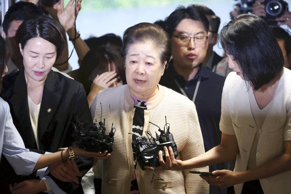 旧統一教会「自民だけで２９０人応援」と韓鶴子総裁に報告か、内部文書に山上徹也被告の「会員記録を削除」とも