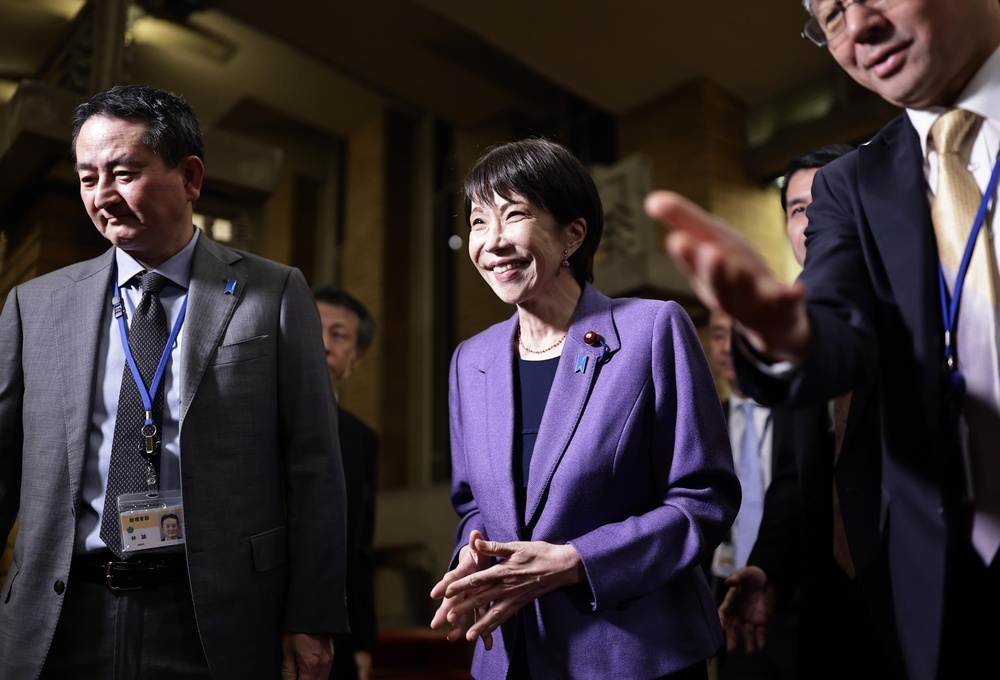 【政治】首相「国旗損壊罪」創設に意欲　表現の自由抵触に懸念、慎重論も