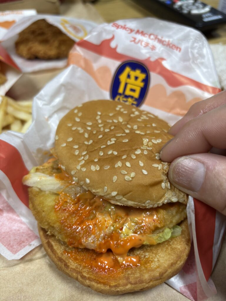 【まじ？】マクドナルド、「スパチキ」など人気メニューの終売に嘆きの声「ふざけんな」