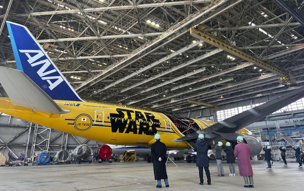 【全日空】スター・ウォーズ機が引退　お別れイベントにファン集結