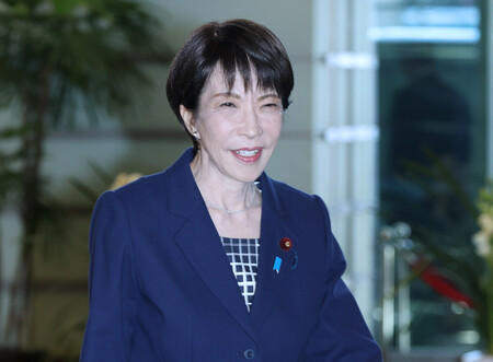 高市首相、連立拡大に意欲　衆院解散言及避ける