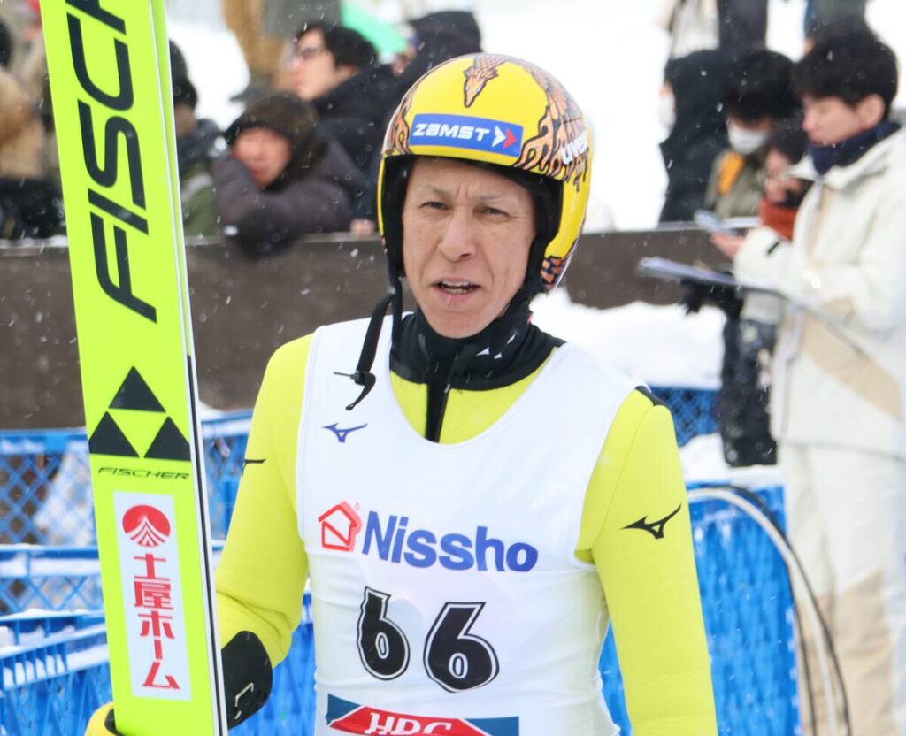 【スキージャンプ】５３歳の葛西紀明が僅差で表彰台逃す…４位に苦笑「腹立つなぁこの競技」…ＨＢＣ杯