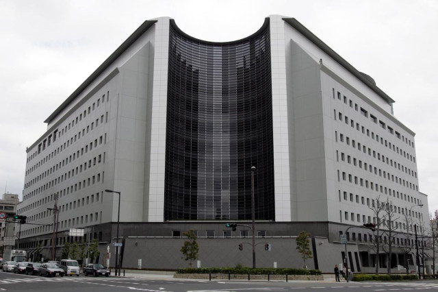 【大阪】警察官とミニバイクで衝突後に逃走　殺人未遂容疑で男の行方追う　大阪府警