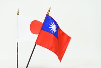 【朝鮮日報】 台湾で高市首相の人気沸騰　「働いてまいります」チョコも登場