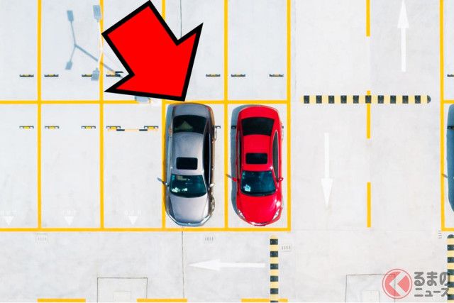 ガラ空き駐車場で出現する「トナラー」 なぜ「わざわざ隣に停めてくる」のか？ …対策方法はあるのか