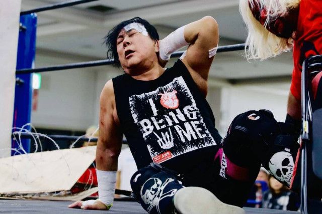 【プロレス】試合中に「身動きできなくなった」大仁田厚、一夜明け体調を明かす「首が回らない」