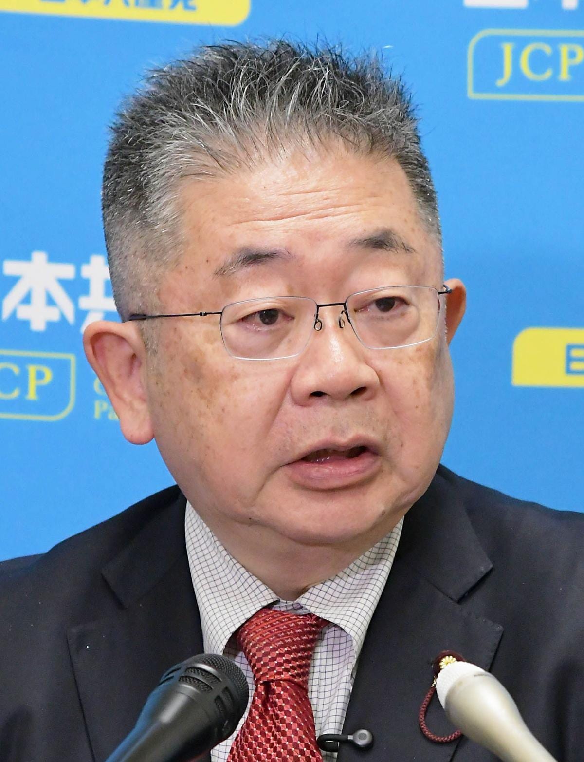 【日本共産党の小池晃書記局長が新党を批判・自民党政治を終わらせる政治的立場を失ってしまった】 「最大の特徴は、自民党政治への批判がなく、自民党を倒し、政権交代するという立場が一切書かれていないことだ」