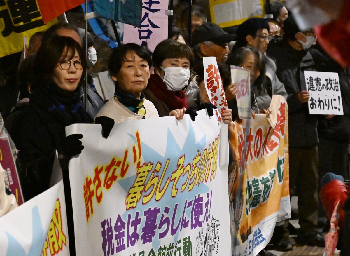 【しんぶん赤旗】 総選挙で国政の右傾化・反動化反対、戦争国家づくり反対、憲法守れの審判を下そう