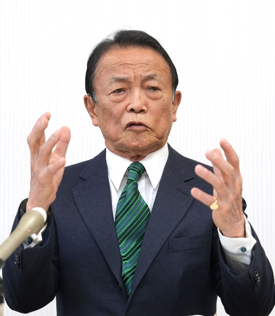 【自民党選対幹部に電話で「頼むぞ」と一声】麻生太郎氏の一声で公認へ　自民から除名処分受けた元市議の　“復帰劇”