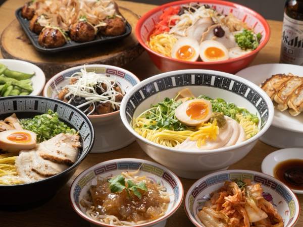 中国では、餃子＝麺だから、餃子とライスも、ラーメンと餃子も意味が分からんらしいな