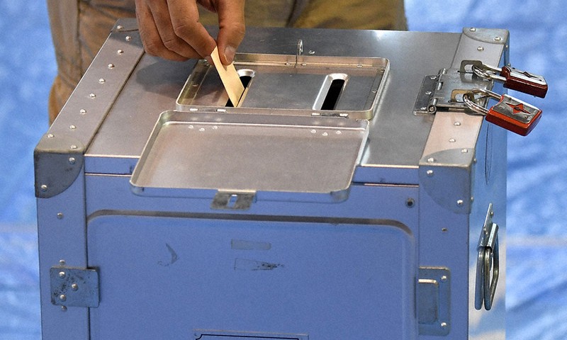 【兵庫】「想定外」期日前投票所バレンタインで使えず　チョコ売り場に　尼崎