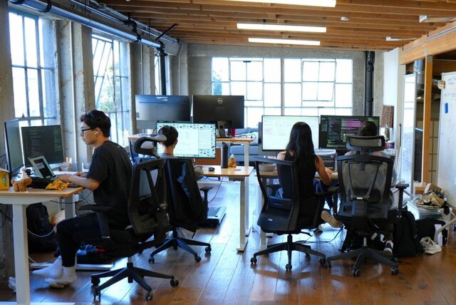 【国際】AIブームで「朝9時から夜9時まで週6日」労働?シリコンバレーで再注目される“中国発の働き方”「996」