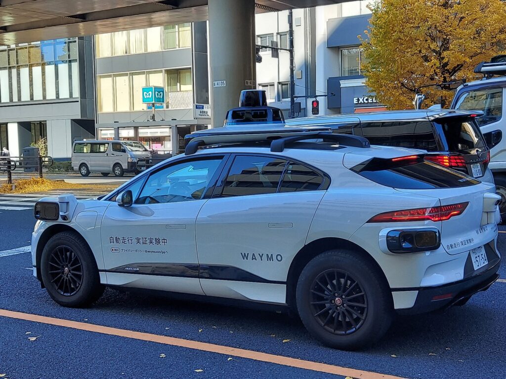 国交省「AIベース」の自動運転車普及へ　会議体を立ち上げ