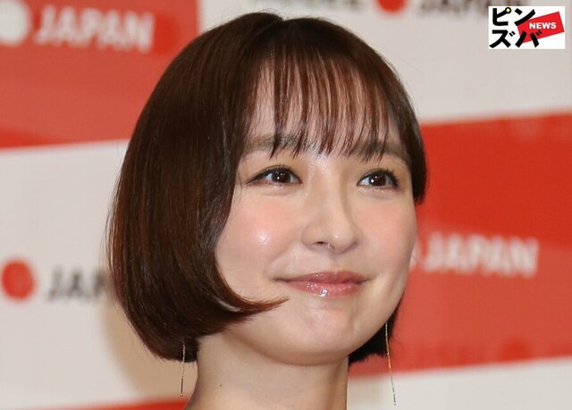 【芸能】篠田麻里子「元AKBメンバーに恋愛相談」報道　現在の彼氏とのラブラブ交際ぶりと再婚への展望