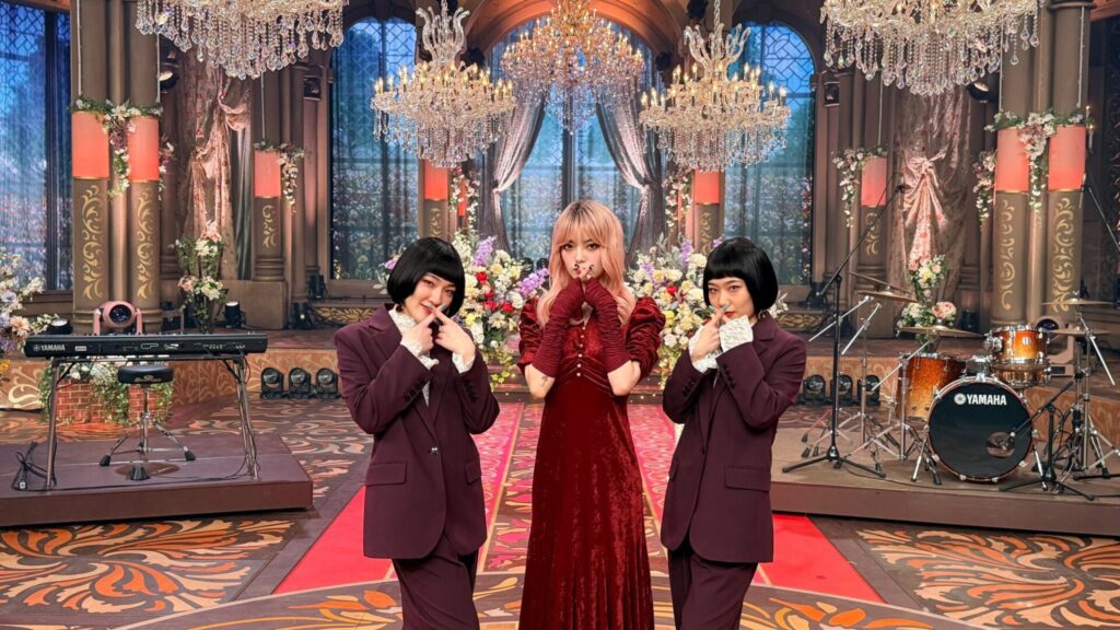 【悲報】平手友梨奈さん（24）、変わり果てた姿で発見される