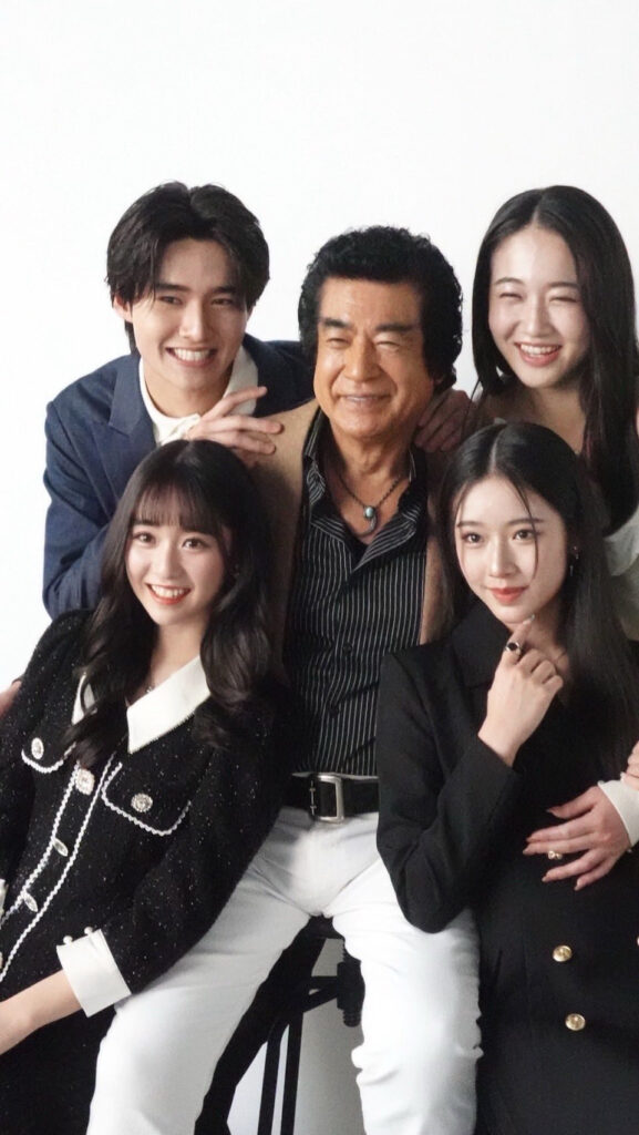 【画像】藤岡弘、ファミリーがあまりに美男美女ww