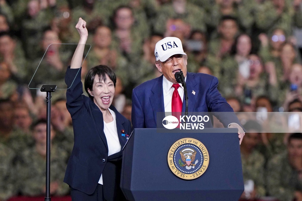 【画像】日本の高市早苗首相、大絶頂💕海外メディアに流れる