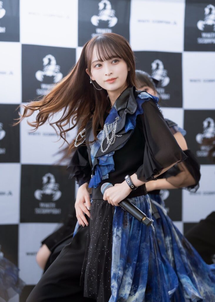 【アイドル】「美し過ぎてAIかと」「実在するのかよ」ホワイトスコーピオンALLY(25歳)が大バズ