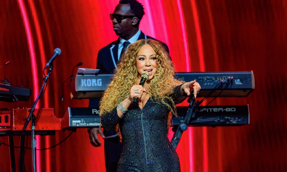 マライア・キャリー、7年ぶりの来日公演　名曲と新作で魅せた90分　ラストはやはりあの曲