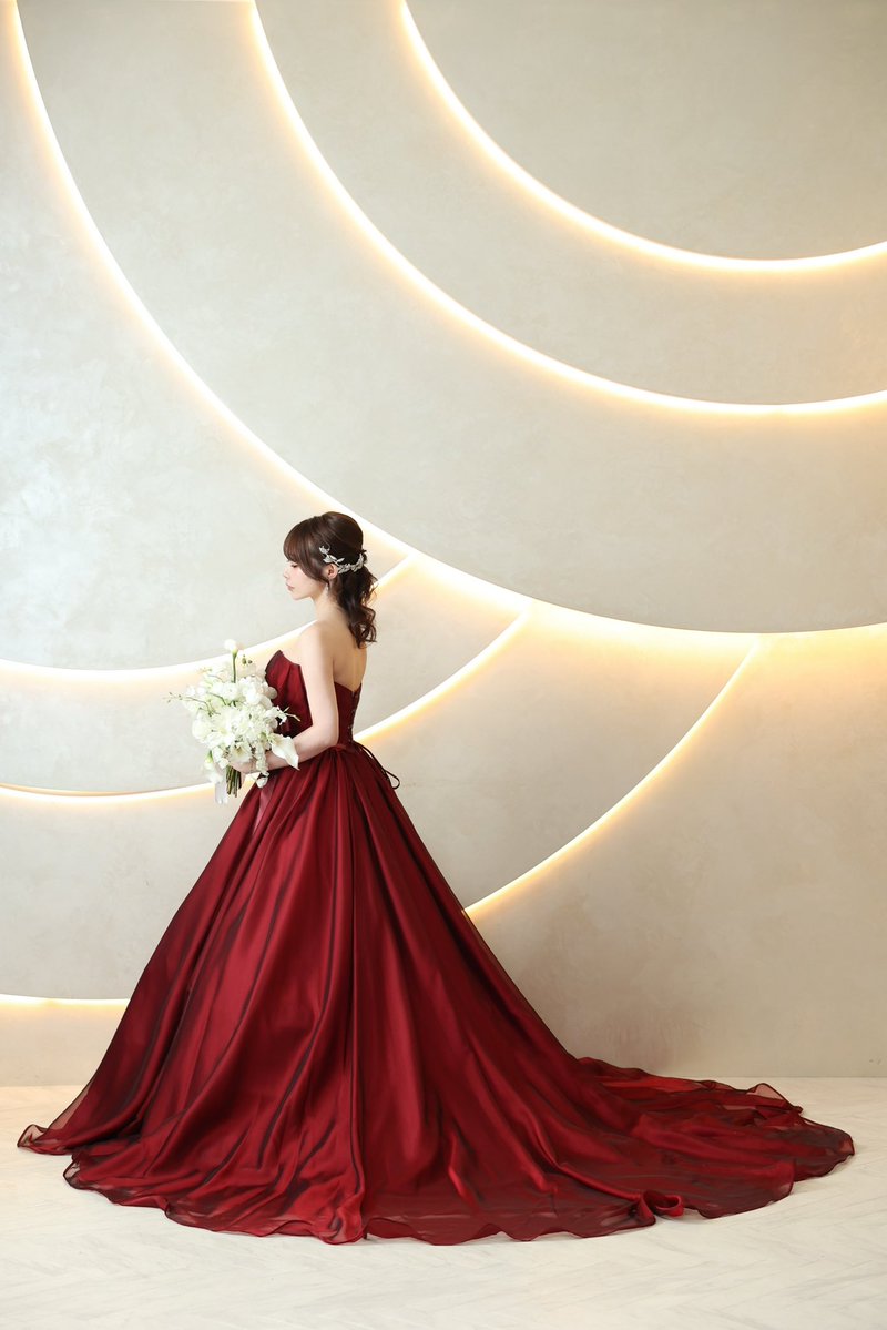 たぬかな、4年前に結婚していた　SNSと生配信で報告、純白のウエディングドレス姿も披露　祝福殺到「幸あれ」★2