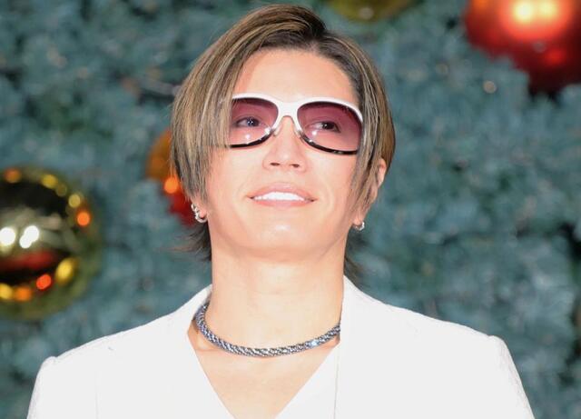GACKT、自衛官給与に「命を懸ける値段がこれでいいのか」“過去最高”記事に反応「安く買い叩かれていないか？オマエらはどう思う？」