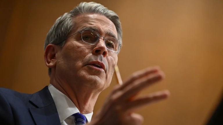 【ロシア制裁】ベッセント米財務長官「必要であれば更なる行動を取る用意があります。同盟国にも制裁を促します」