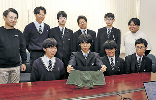 【画像あり】ウニ殻再利用、パンツ商品化　氷見高生の養殖プロジェクト　地元メーカーと連携