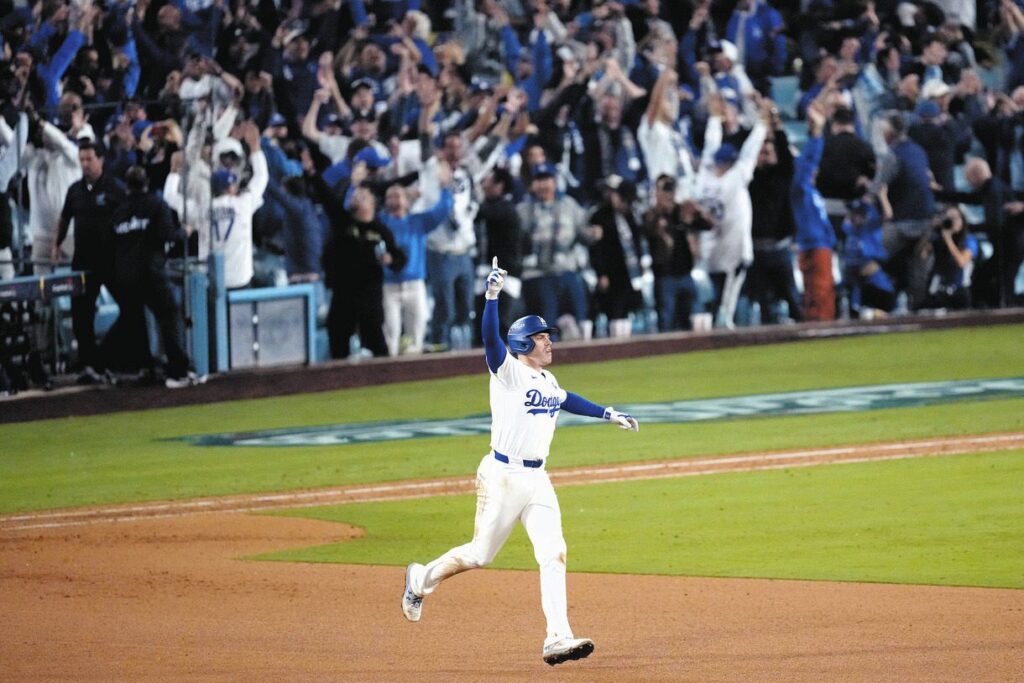 【MLB】ドジャース、6時間30分超え死闘を制す! 延長18回フリーマンがサヨナラ弾! 大谷翔平2発、WS連覇へ前進の2勝1敗