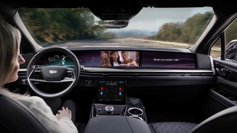 【自動運転】米ＧＭ、「アイズオフ」運転を２０２８年に導入へ