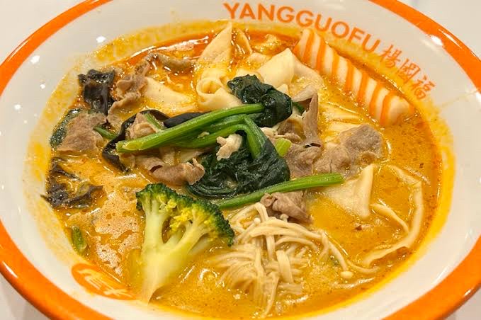 【画像】「麻辣湯(マーラータン)」とかいう謎の料理の店、爆増WWWWWW