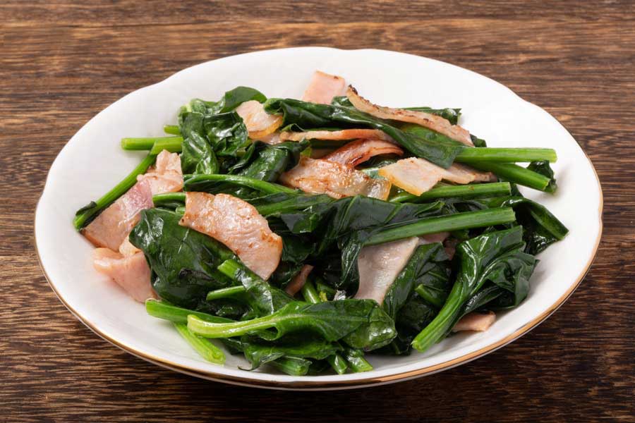 【栄養士が解説】ホウレン草とベーコン「NG」の理由
