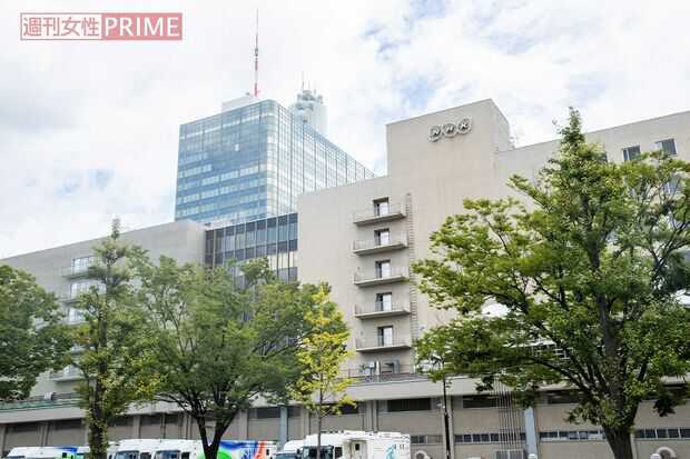 NHKの新サービス『NHK ONE』受信契約促進の衝撃策に《閉じられないメッセージ》の恐怖「悪質サイトと同じ」
