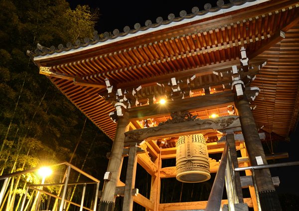 【除夜の鐘を妨害する非日本人】Ｘ民『全国のお寺さんにお願いしたい。除夜の鐘を鳴らしてください。これから新年を迎えるんだという実感が持てるんです。