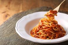 高所得者層ほど肉とスパゲッティを好む､では低所得者層は…"収入差"による食生活の格差