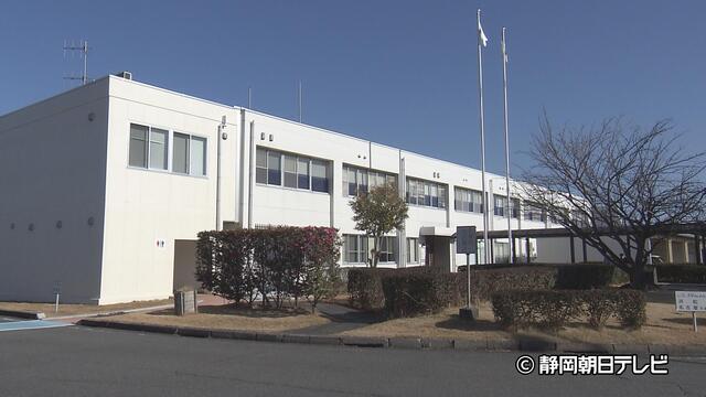 【静岡】「元々免許は持っていない」と供述　新東名高速で無免許運転、中国籍の男を逮捕…SAで車のドアを開け隣の車にぶつける