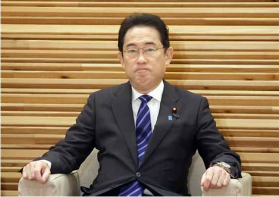 【朗報】高市さん、岸田の時に成立した防衛特別増税を実施する模様