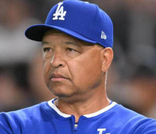 【MLB】ドジャース ロバーツ監督の采配に批判の声が相次ぐ… 米メディア「勝てるはずだった開幕戦を無駄にした」「最大の舞台で」