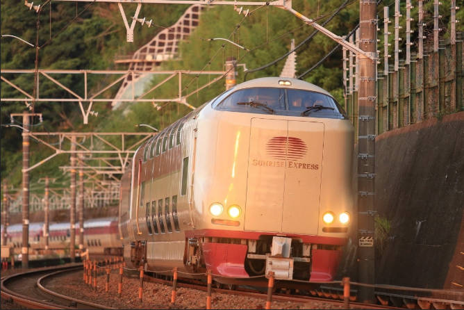 今年も年末年始に「サンライズ出雲」を臨時増発 東京-出雲市16時間の旅