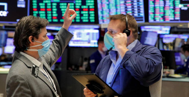 【米国株】ダウ続伸し337ドル高 連日の最高値、ナスダックも最高値、S&P500種は3営業日として5月以来の大きな上昇