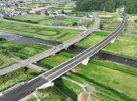 【(・(ェ)・)】秋田市の日本海沿岸東北自動車道で車とクマの衝突事故が3件 ほぼ同時刻に発生 運転の人にけがなし 28日 秋田