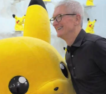 アップル、日本の米国大使館で孫正義や三木谷を招待し夕食会。ドコモとauは呼ばれず。